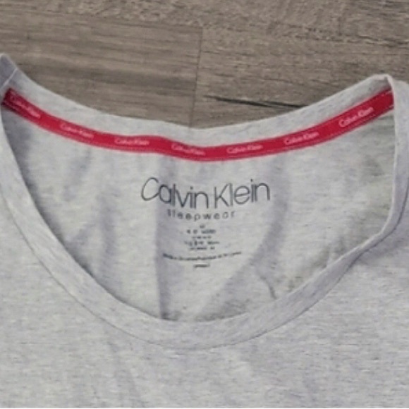 🔥EUC CALVIN KLEIN SUPER CUTE&COMFY LOUNGE WEAR GRAY LIGHT WEIGHT LONGSLEEVE - Picture 2 of 3